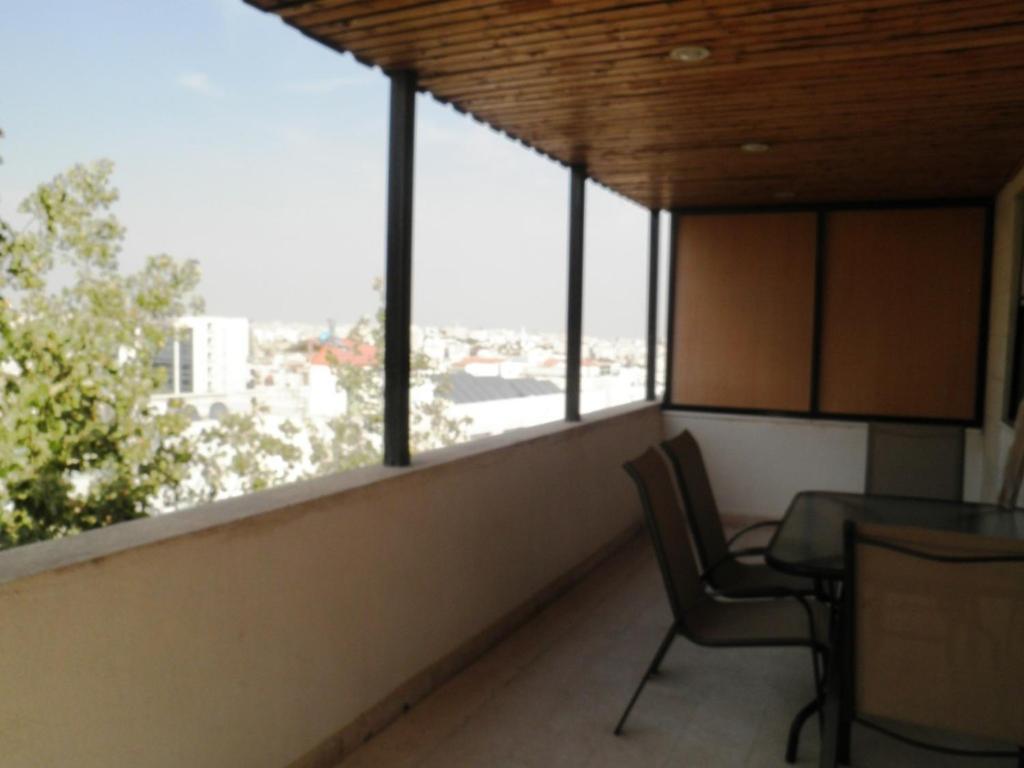 Granada Suites Hotel Ammán Kültér fotó