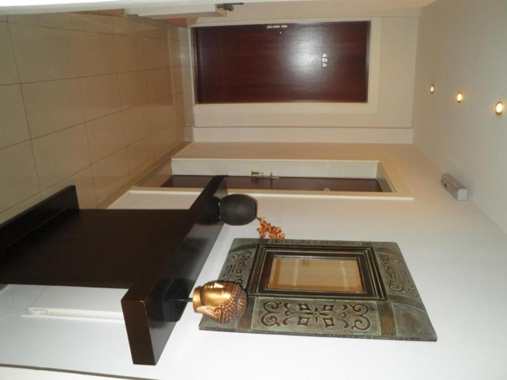 Granada Suites Hotel Ammán Szoba fotó