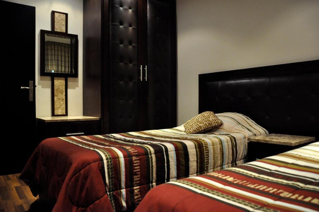 Granada Suites Hotel Ammán Szoba fotó