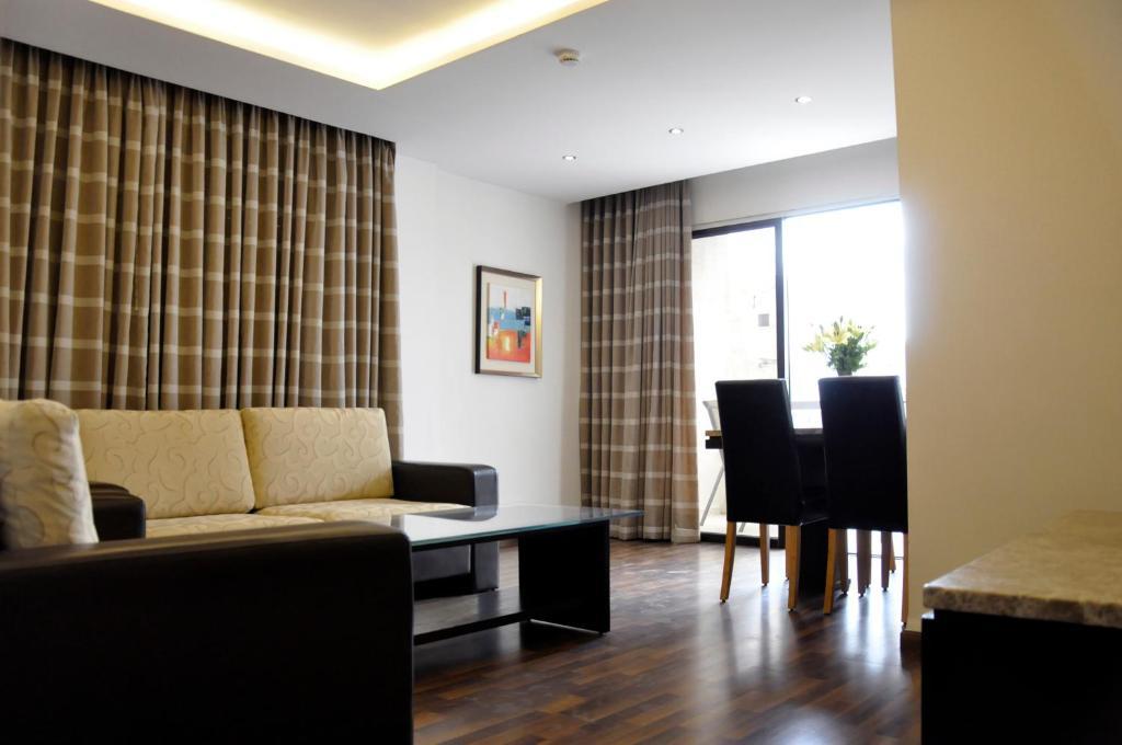 Granada Suites Hotel Ammán Szoba fotó