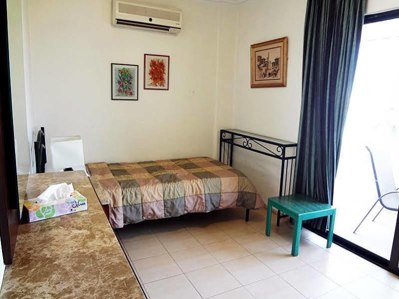 Granada Suites Hotel Ammán Kültér fotó